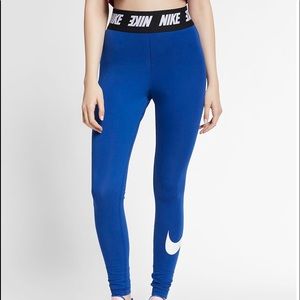 Blue high rise nike leggings(NEW WITH TAGS)